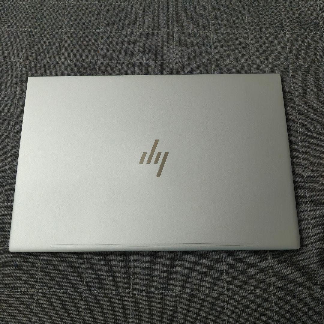 2023年9月 日本製 超美品 HP 爆速 13世代i7 新32GB 新品1TB