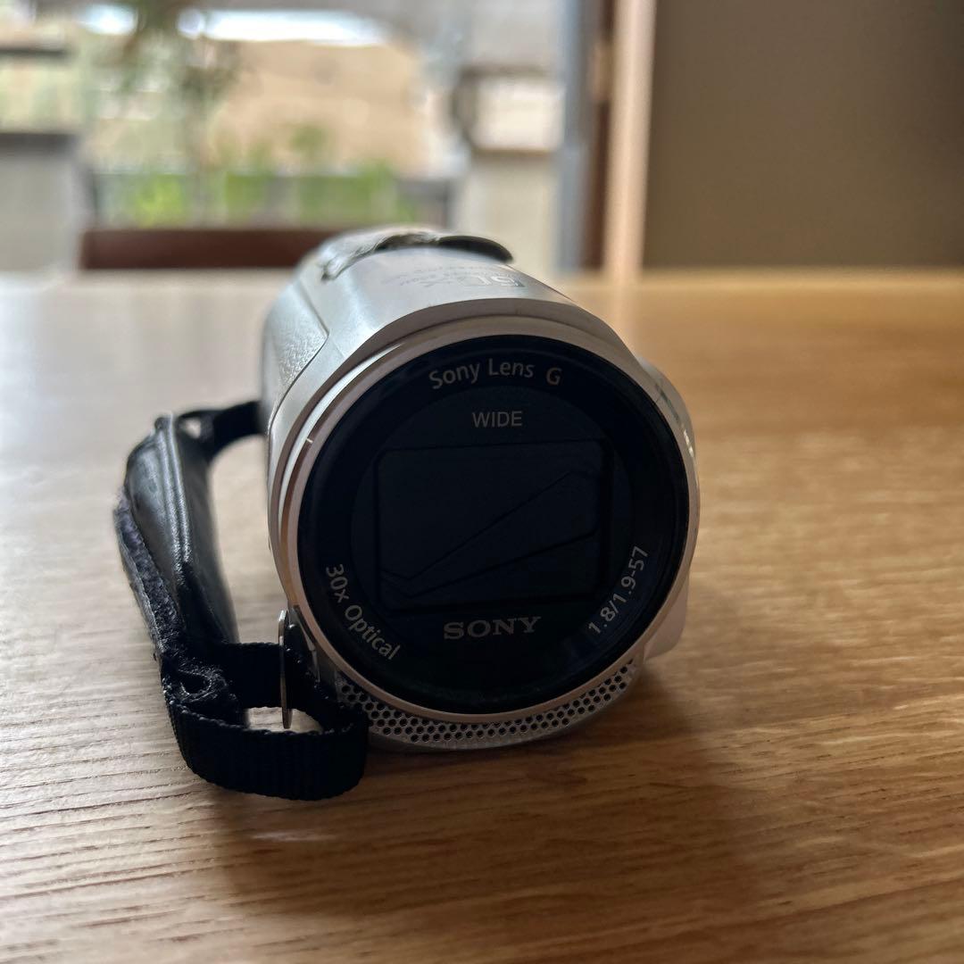 ソニー ハンディカム HDR-PJ670 バッテリー2個 HDMIケーブル付き