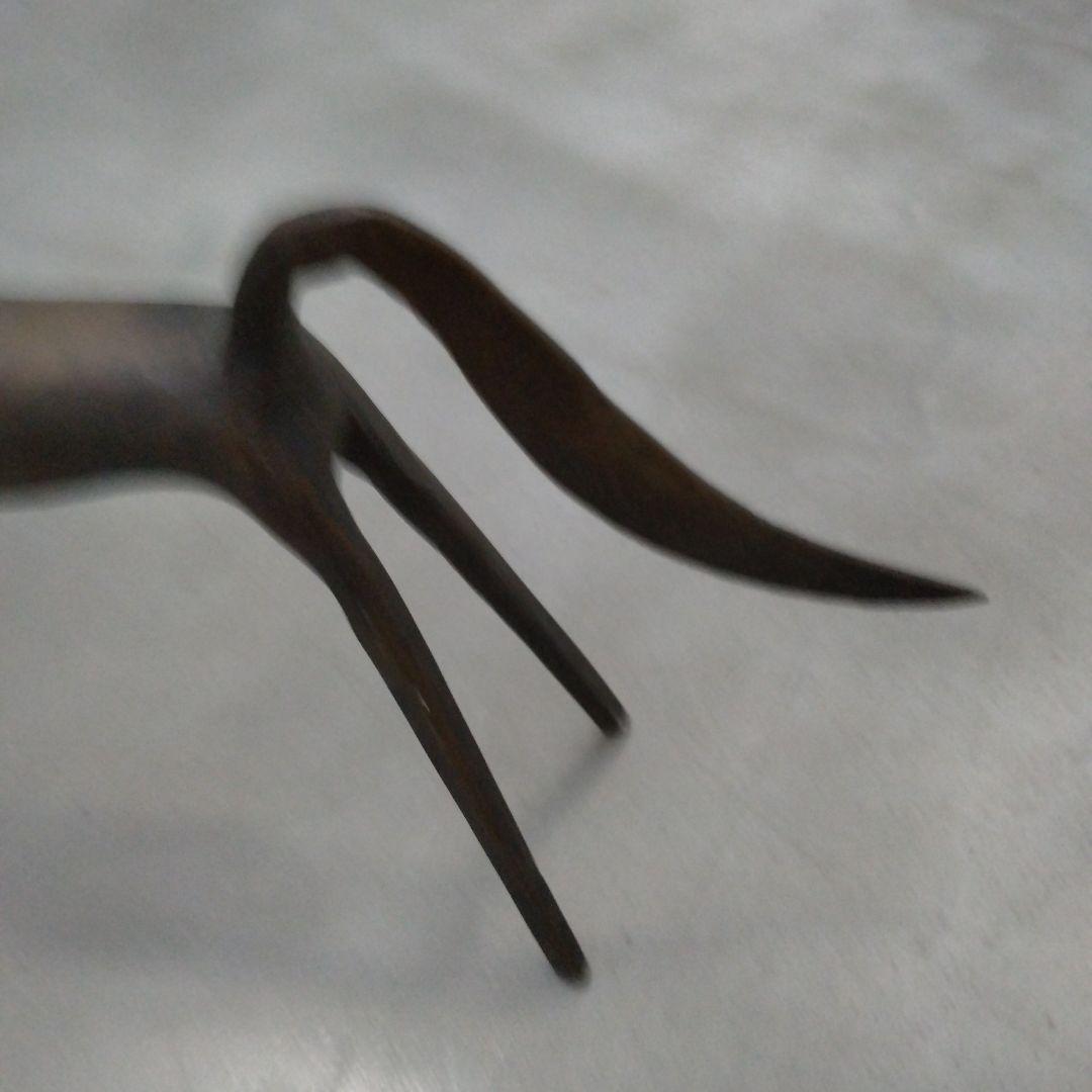 金属製　馬の彫刻 　ブロンズ　オブジェ　アンティーク　ビンテージ