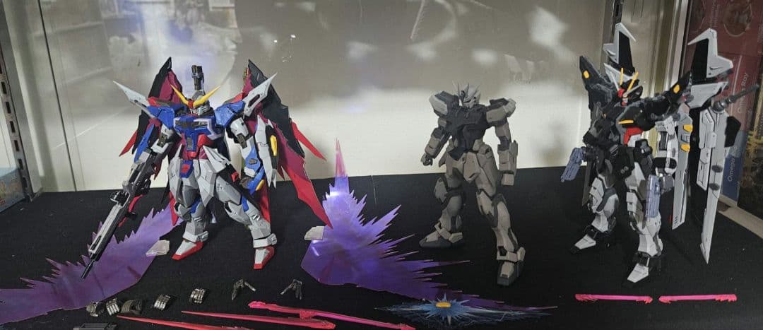 ジャンク品 ガンダムプラモ MG・1/100セット ★17体・海外製　早い者勝ち
