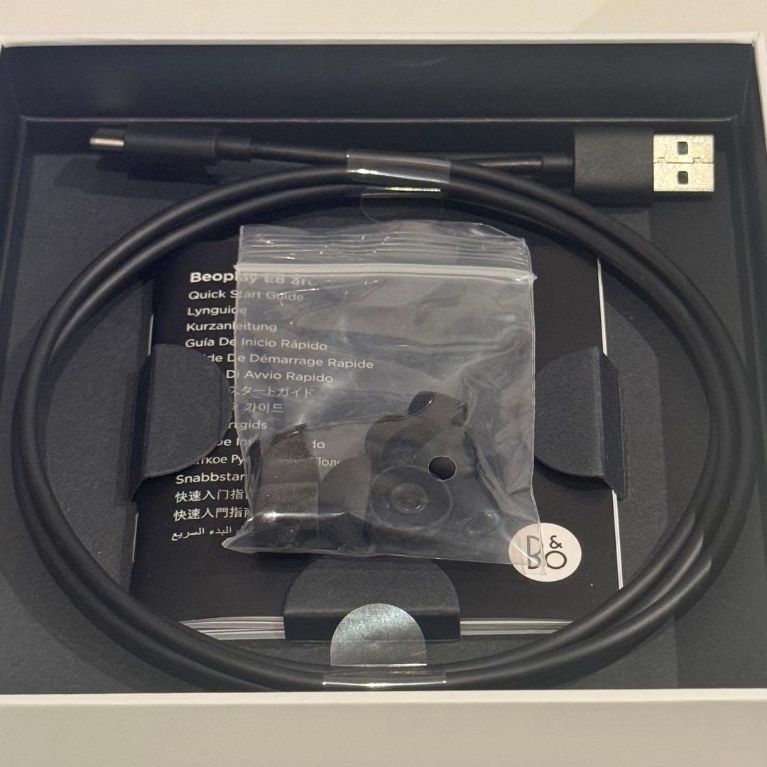 ヘッドホン Bang & Olufsen E8 3rd Generation