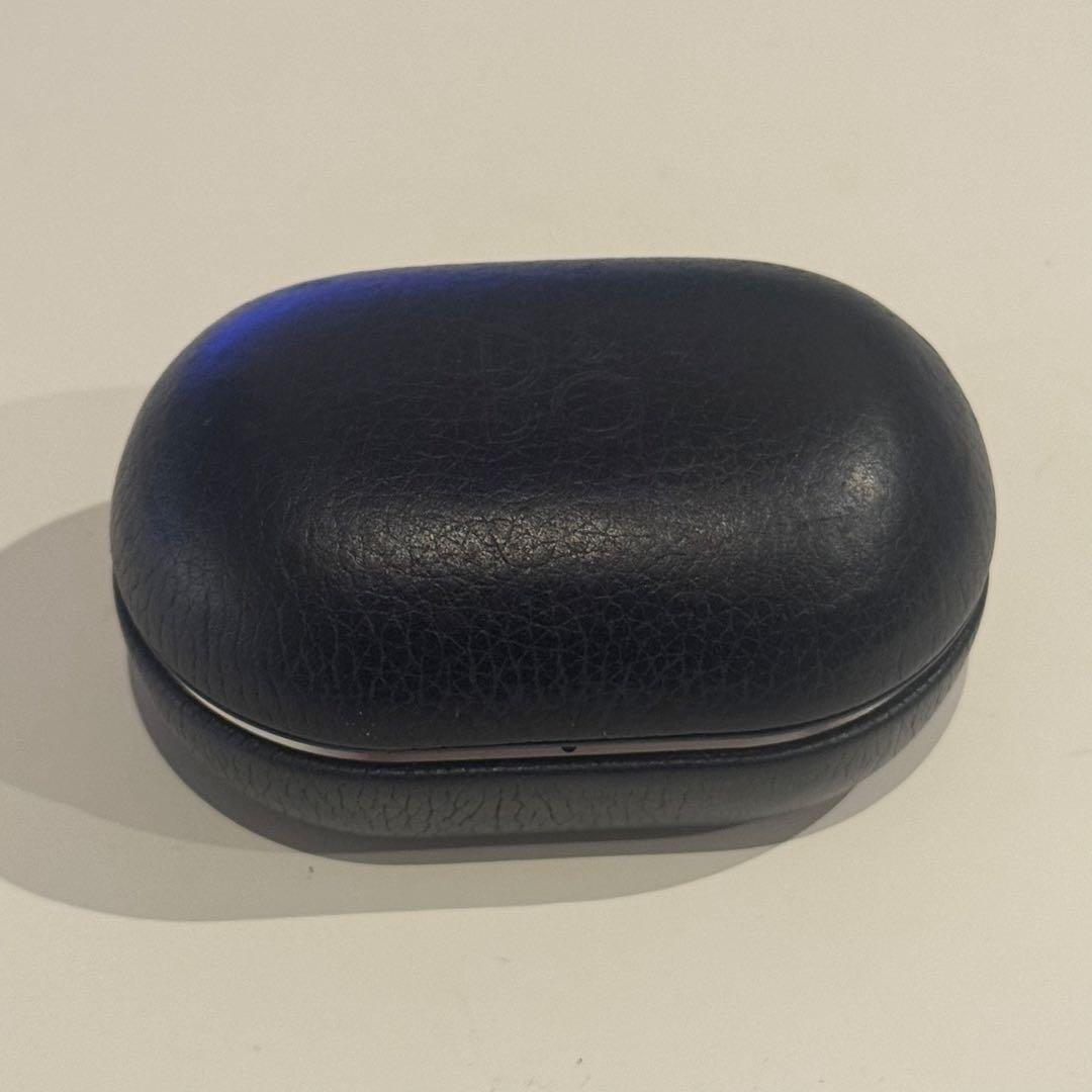 ヘッドホン Bang & Olufsen E8 3rd Generation