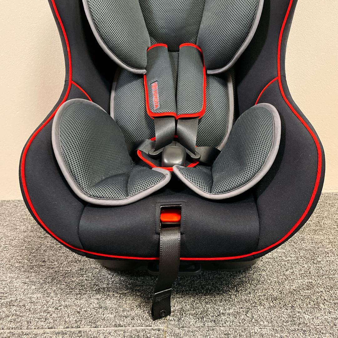 TOYOTA 純正 チャイルドシート 新生児　NEO　G-Child