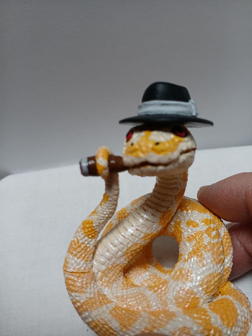 朝隈俊男さん　2013年　干支指人形　巳　み　フィギュア　７センチ　サイン入り