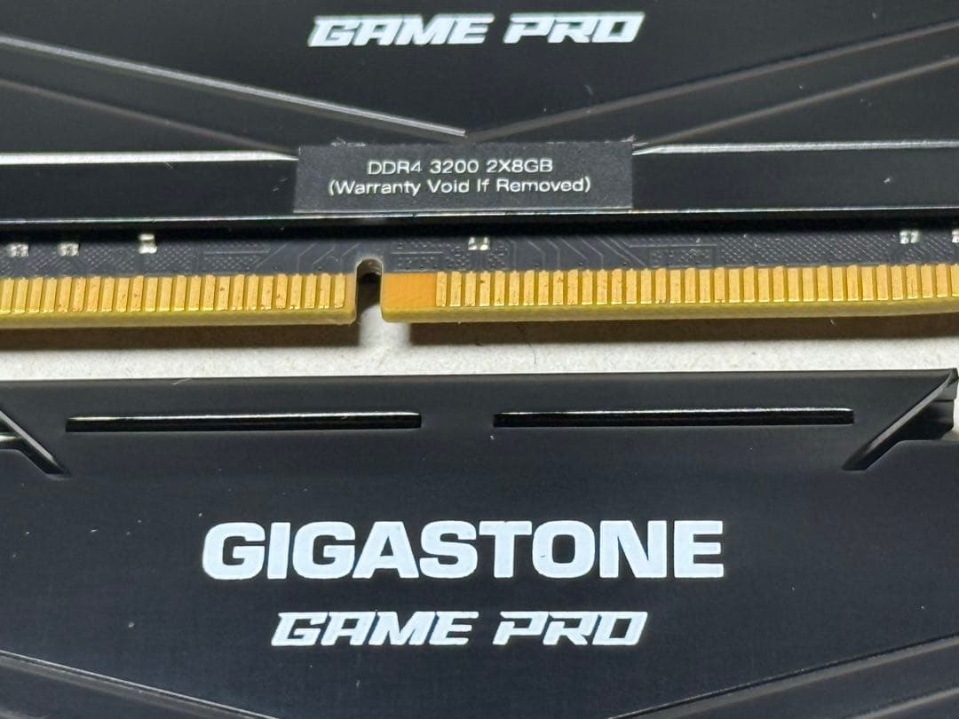 DDR4 3200 8GB 2枚　GIGASTONE GAMEPRO