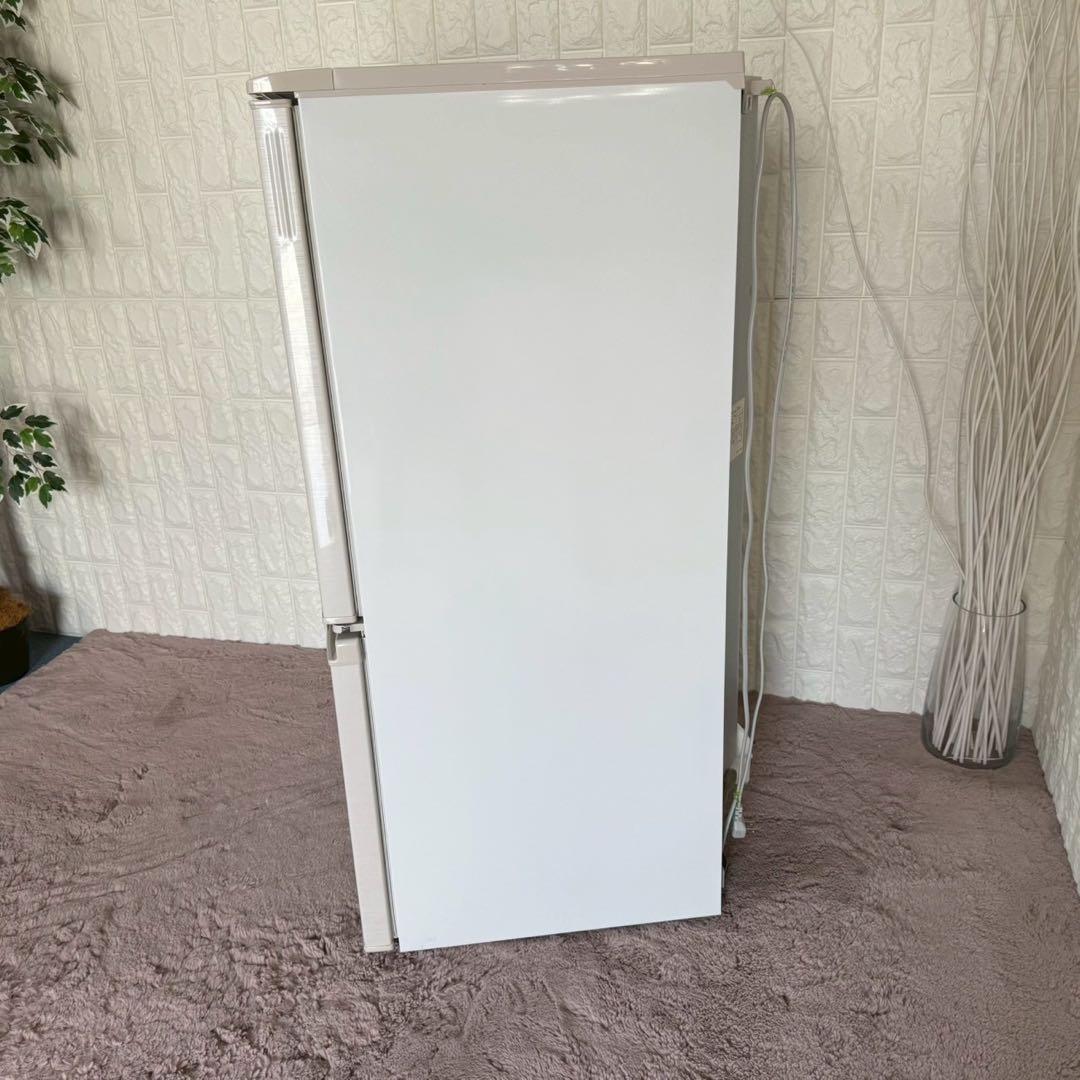 冷蔵庫・冷凍庫 D