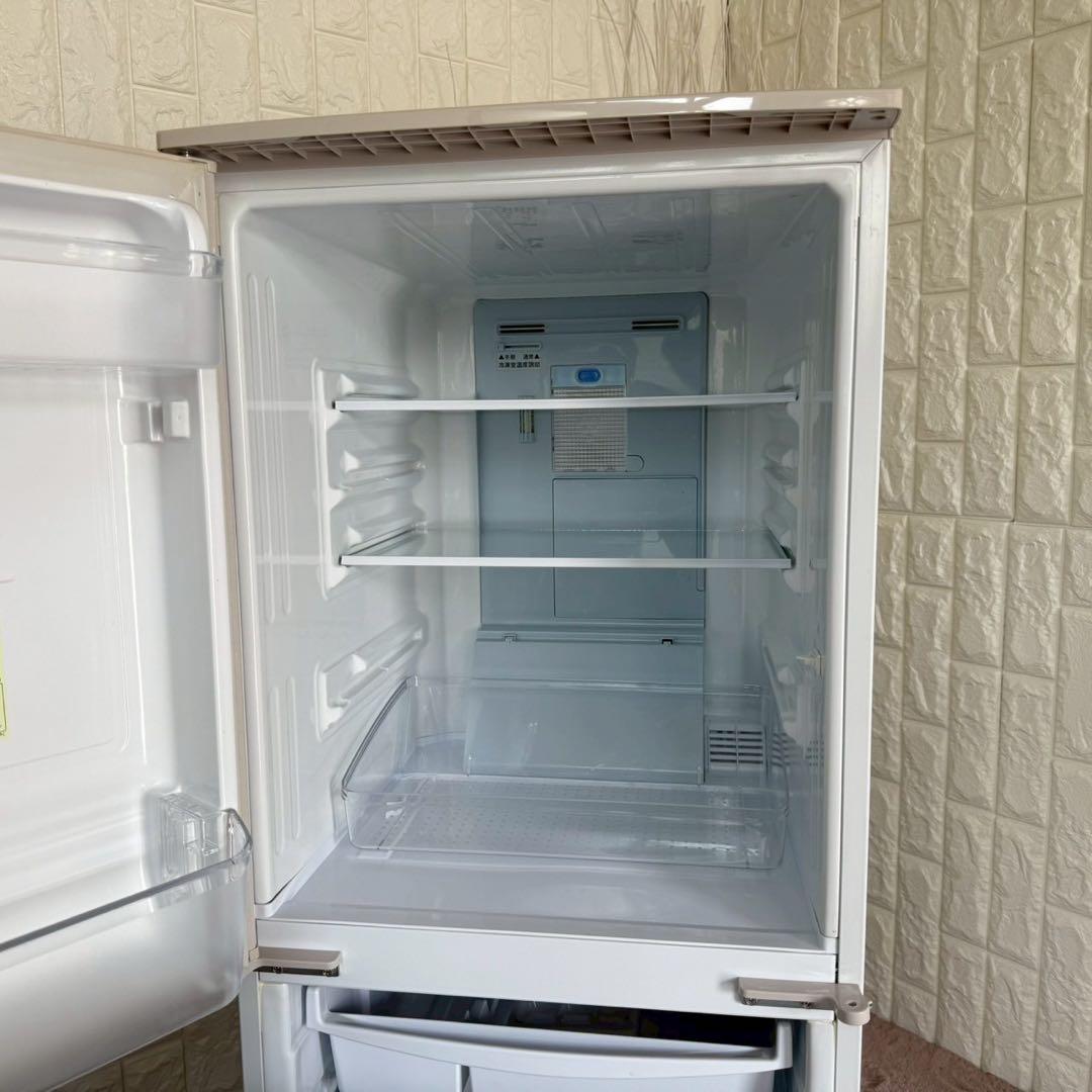 冷蔵庫・冷凍庫 D