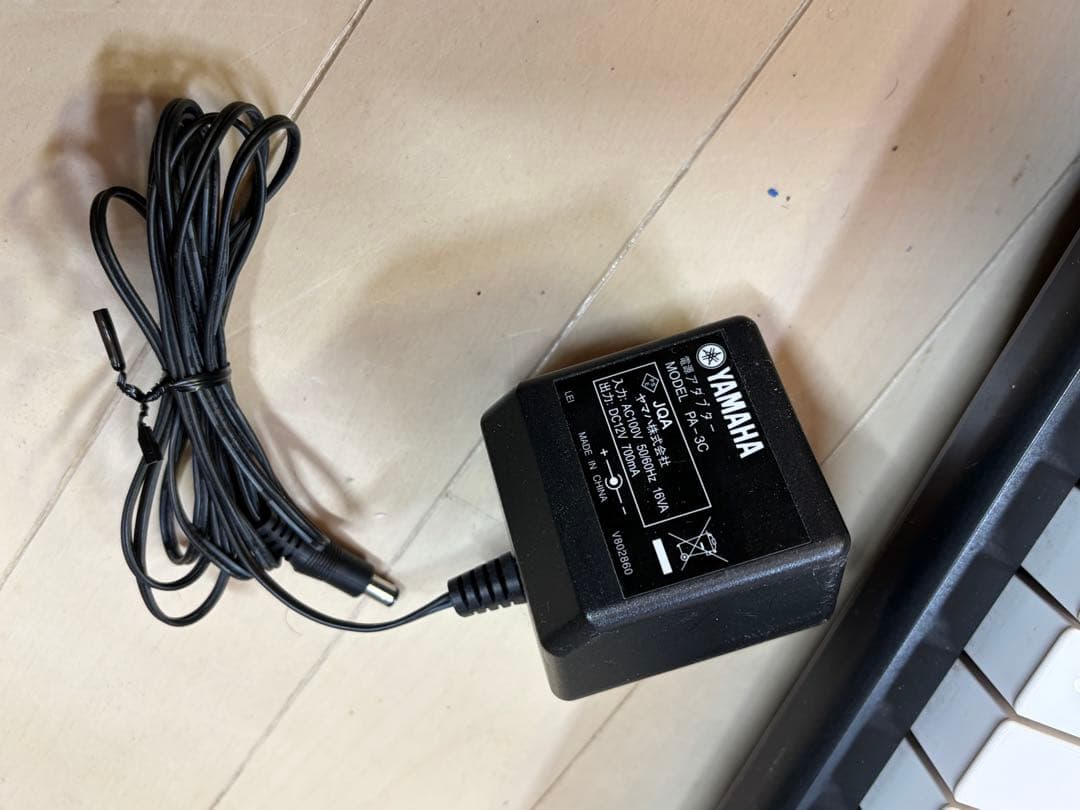 Yamaha 61鍵盤電子ピアノ np-11 ピアジェーロ　中古