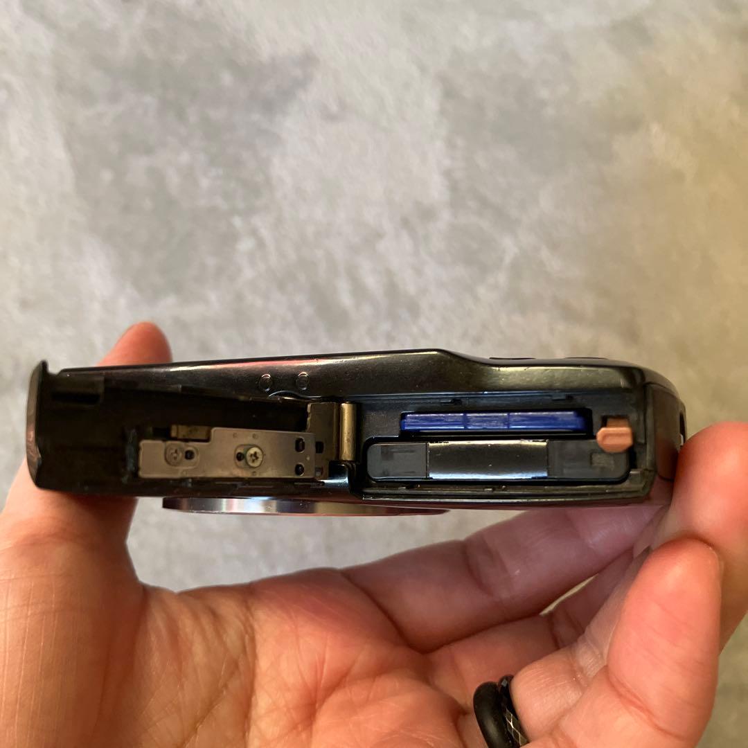 中古　Canon IXY120 コンパクトデジタルカメラ キヤノン ブラック