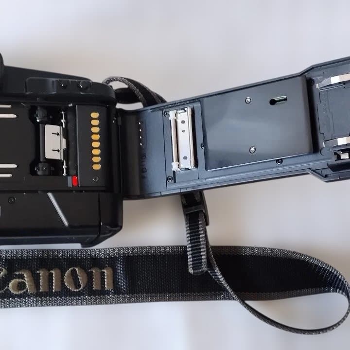 Canon EOS 630 一眼レフカメラ