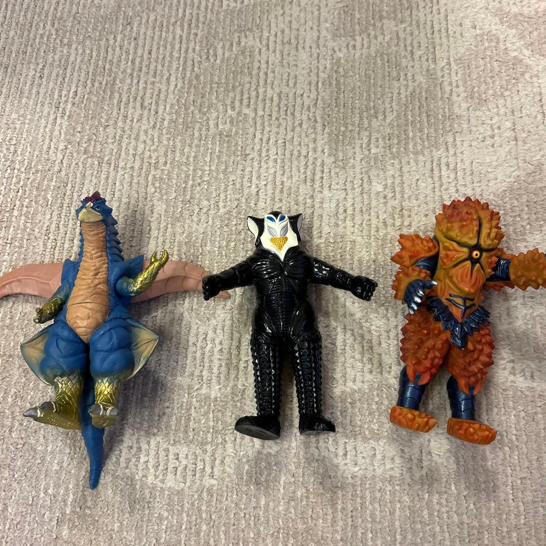 ウルトラマン&ウルトラ怪獣ソフビフィギュア40体まとめ売り