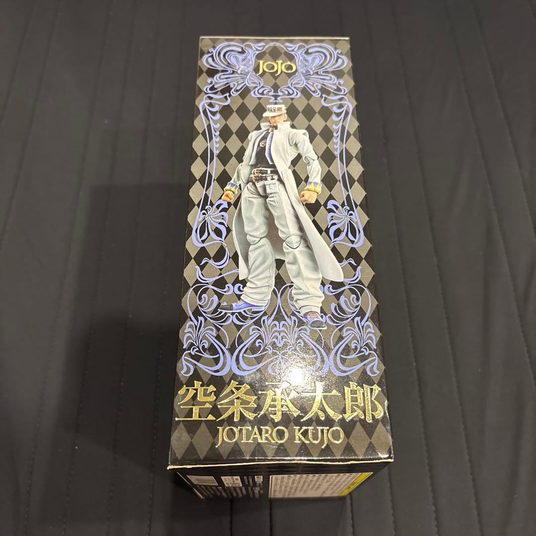 超像可動　空条承太郎　ジョジョの奇妙な冒険　ダイヤモンドは砕けない