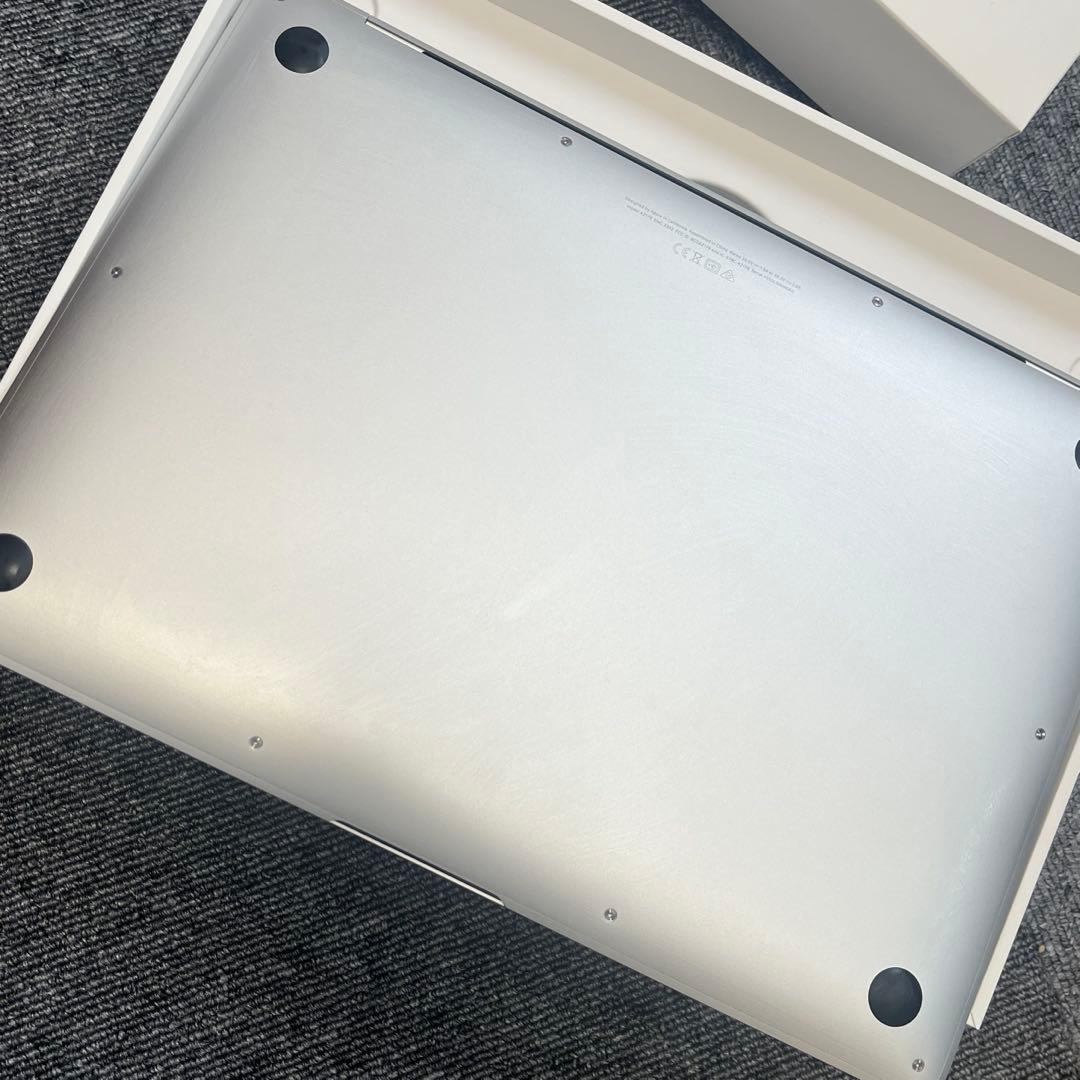 Apple MacBook Air 13インチ 512GB