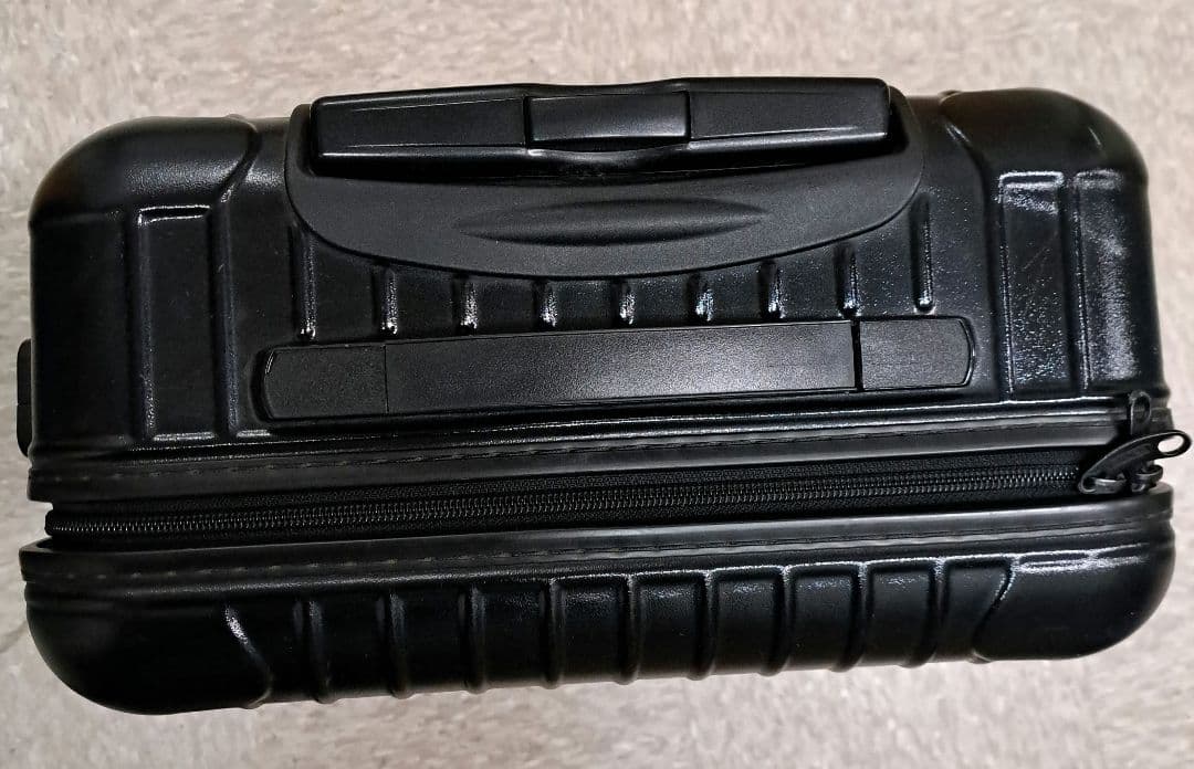 RIMOWA リモワ スーツケース サルサ 2輪機内持ち込み 35L 黒