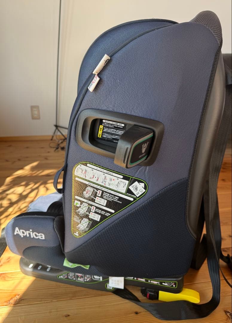 【美品】フォームフィット ISOFIX 360°セーフティー　チャイルドシート