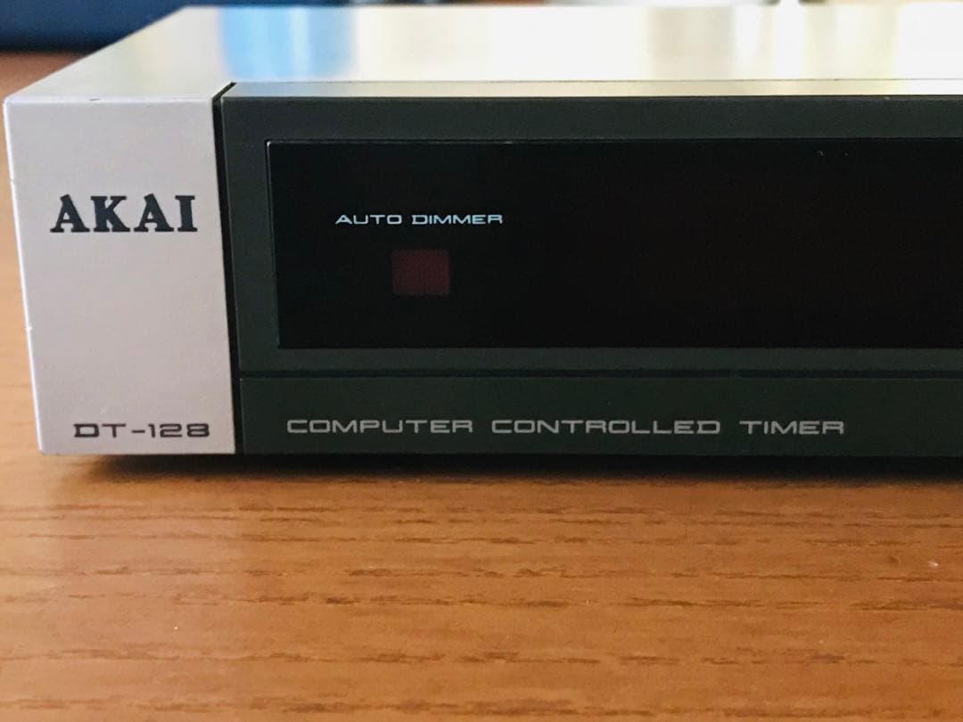 AKAI オーディオタイマー　DT-128 2系統プログラム　稼働品　昭和レトロ