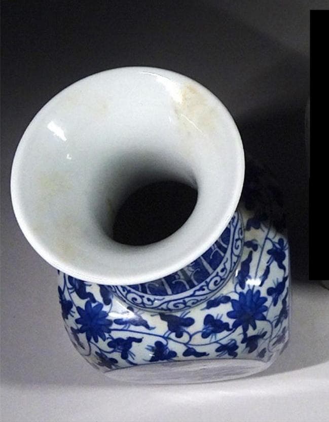 中国古玩 青花 染付 花瓶 大明宣徳年製 時代物 唐物 t99147-1