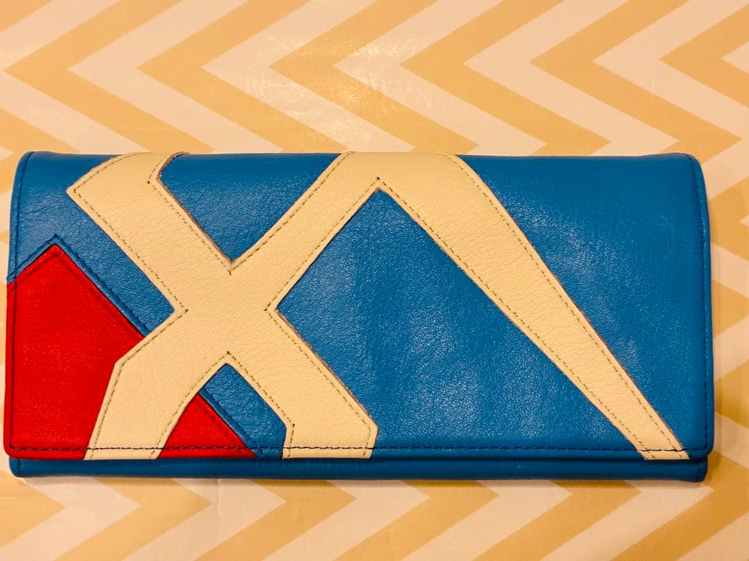 ウルトラマンゼロ　本革長財布　ツブラヤストア