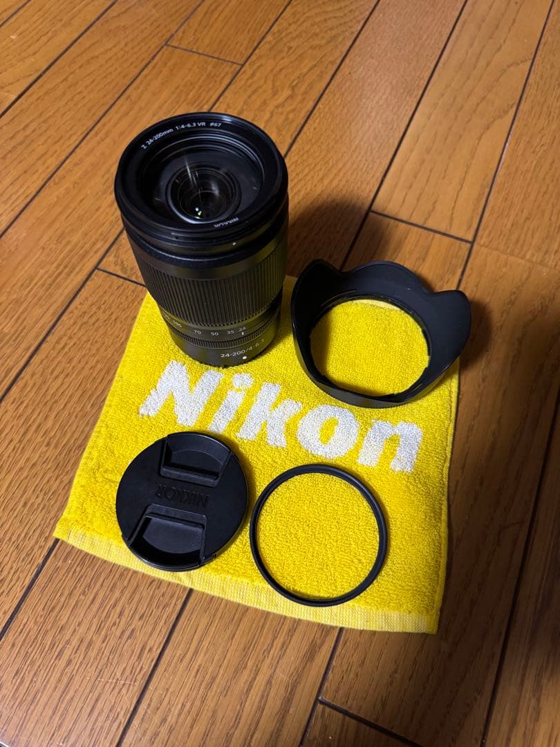 Nikon 24-200mm f/4-6.3 ニコン