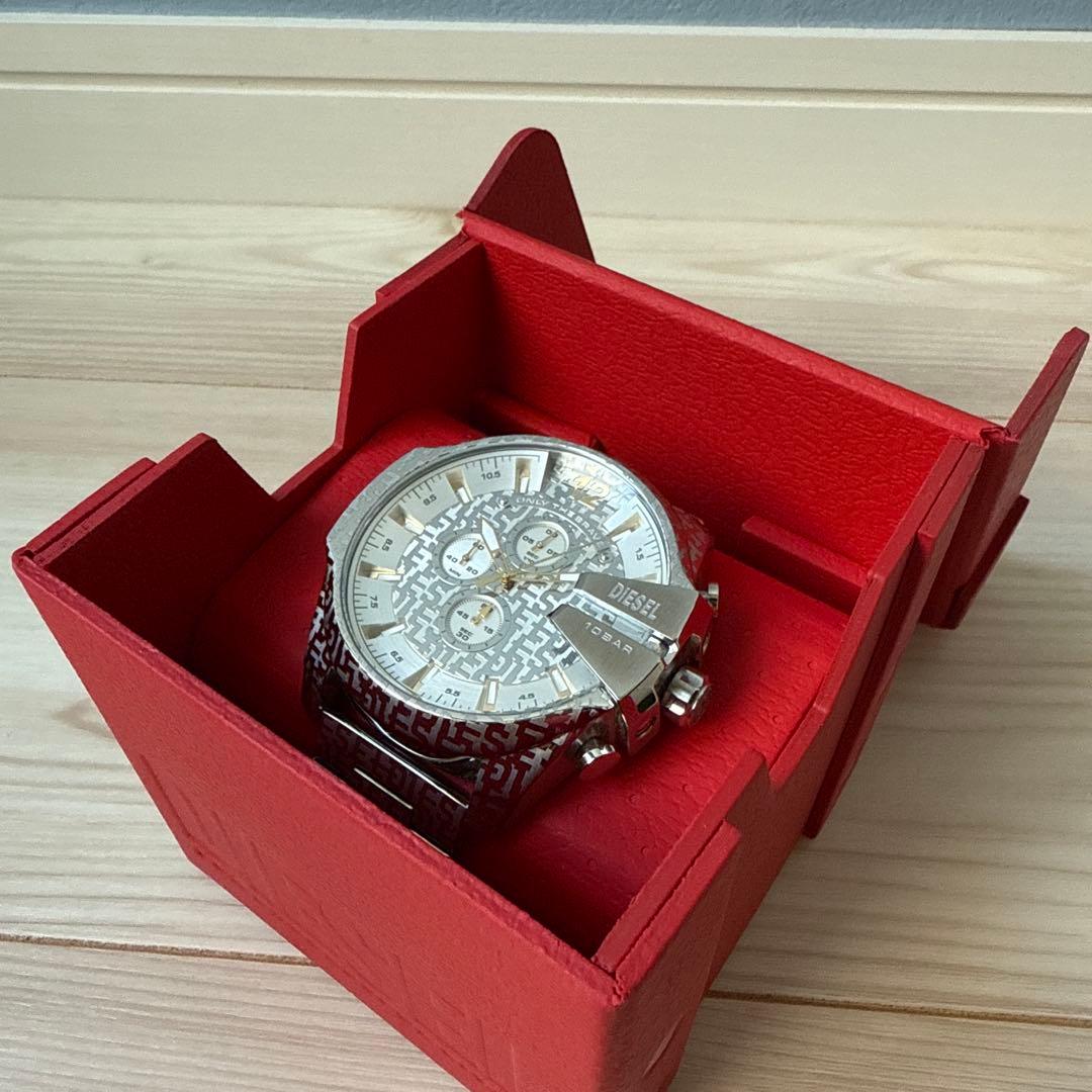 DIESEL dz4636 MEGA CHIEF 腕時計
