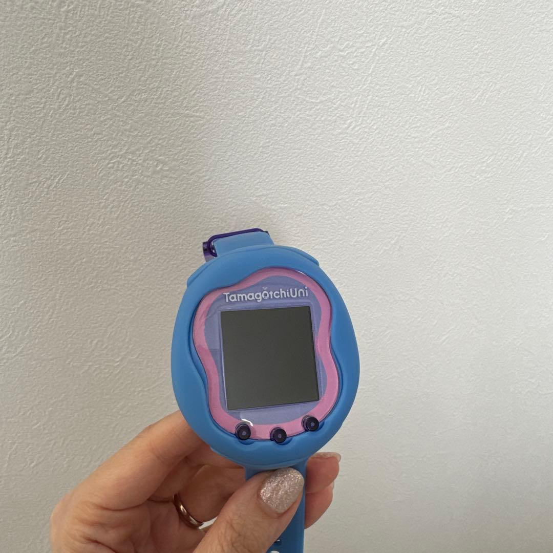 Tamagotchi Uni 青色 本体と付属品