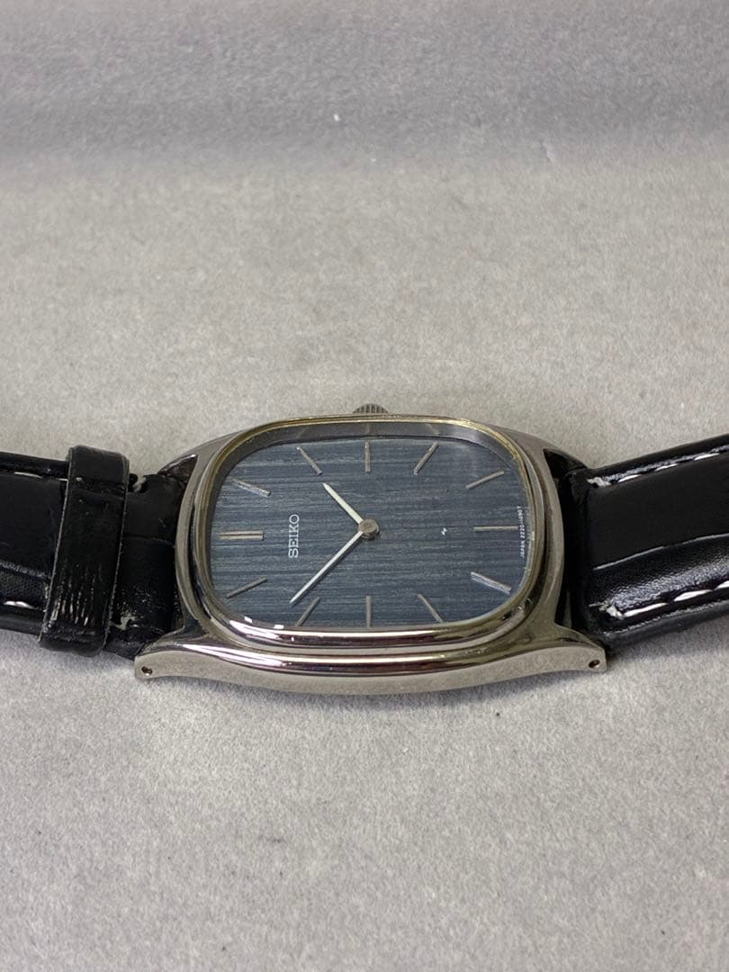 希少1975年製 手巻き時計 稼働 SEIKO シャリオ青文字盤 新品ベルト