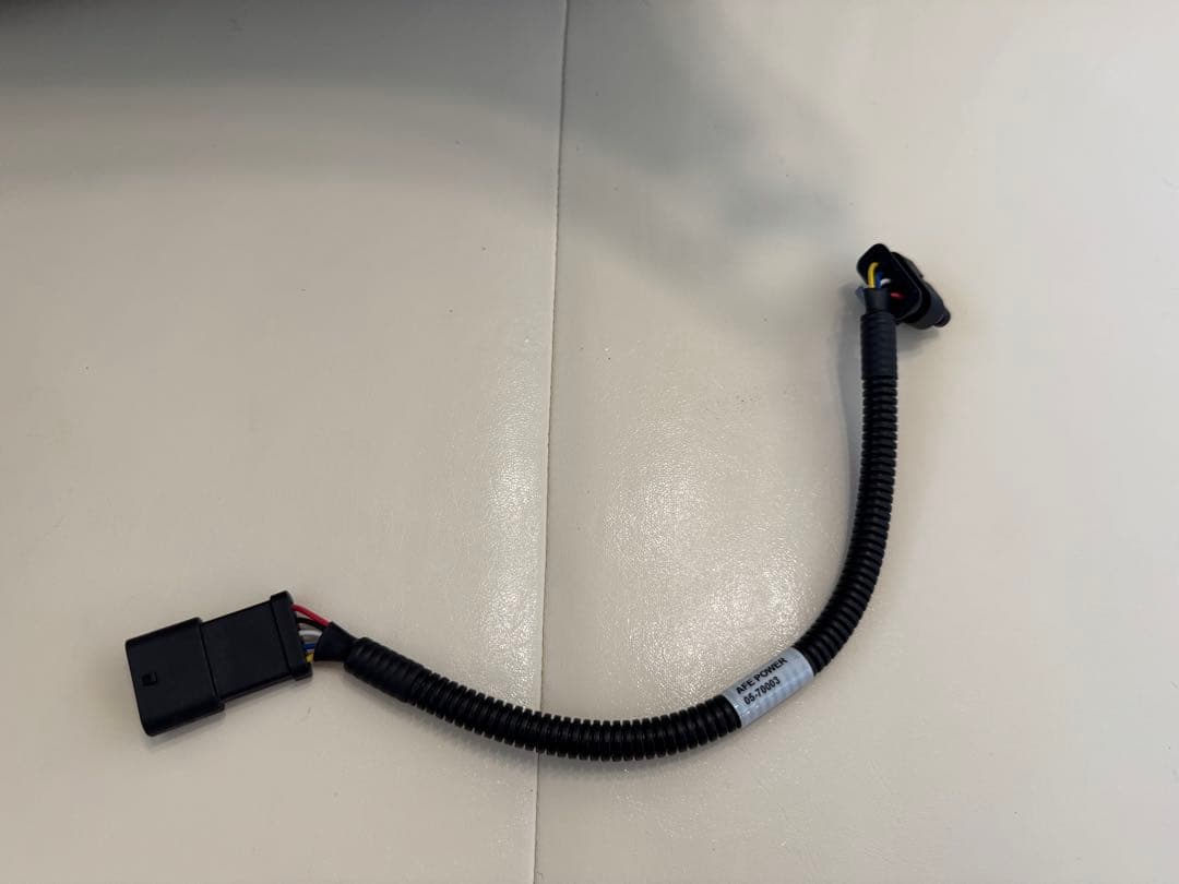 BMW F30 320d N47 aFe エアインテーク　F31