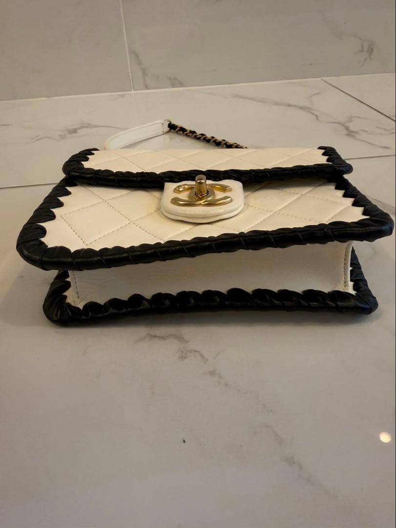 本日限定sale CHANEL チェーンバッグ