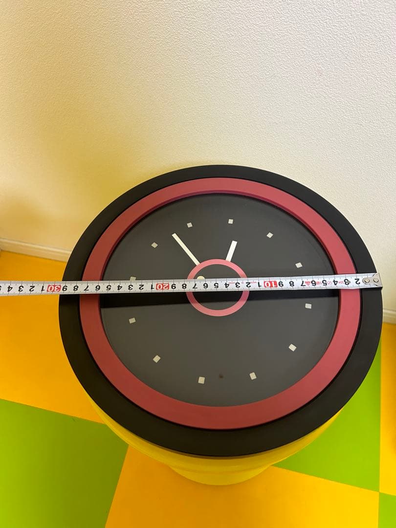 スペースエイジ　ポストモダン　壁掛け時計　ミッドセンチュリー　ウォールクロック
