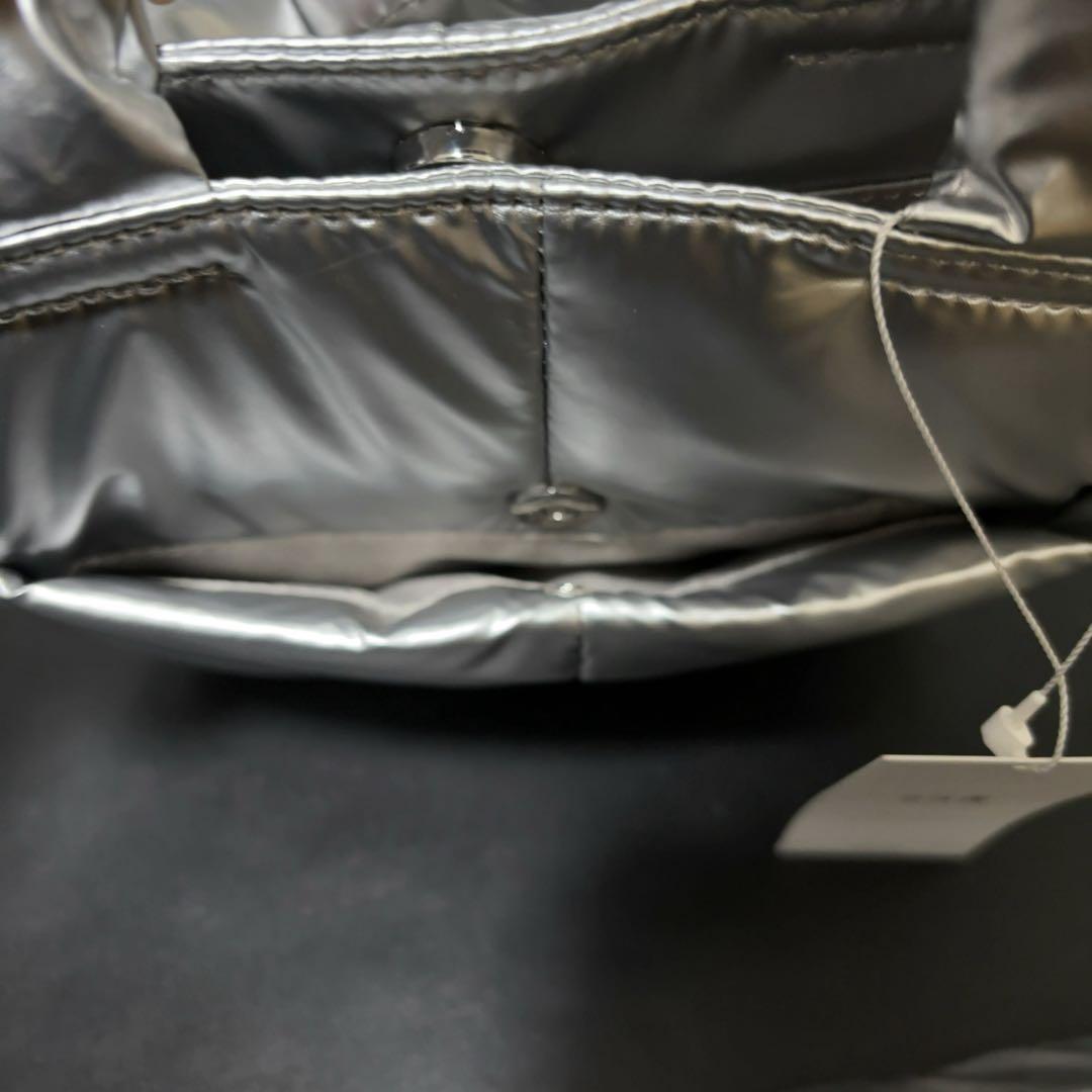 未使用タグ付き 23区 パデッド ミニ ショルダーバッグ シルバー キルトバッグ