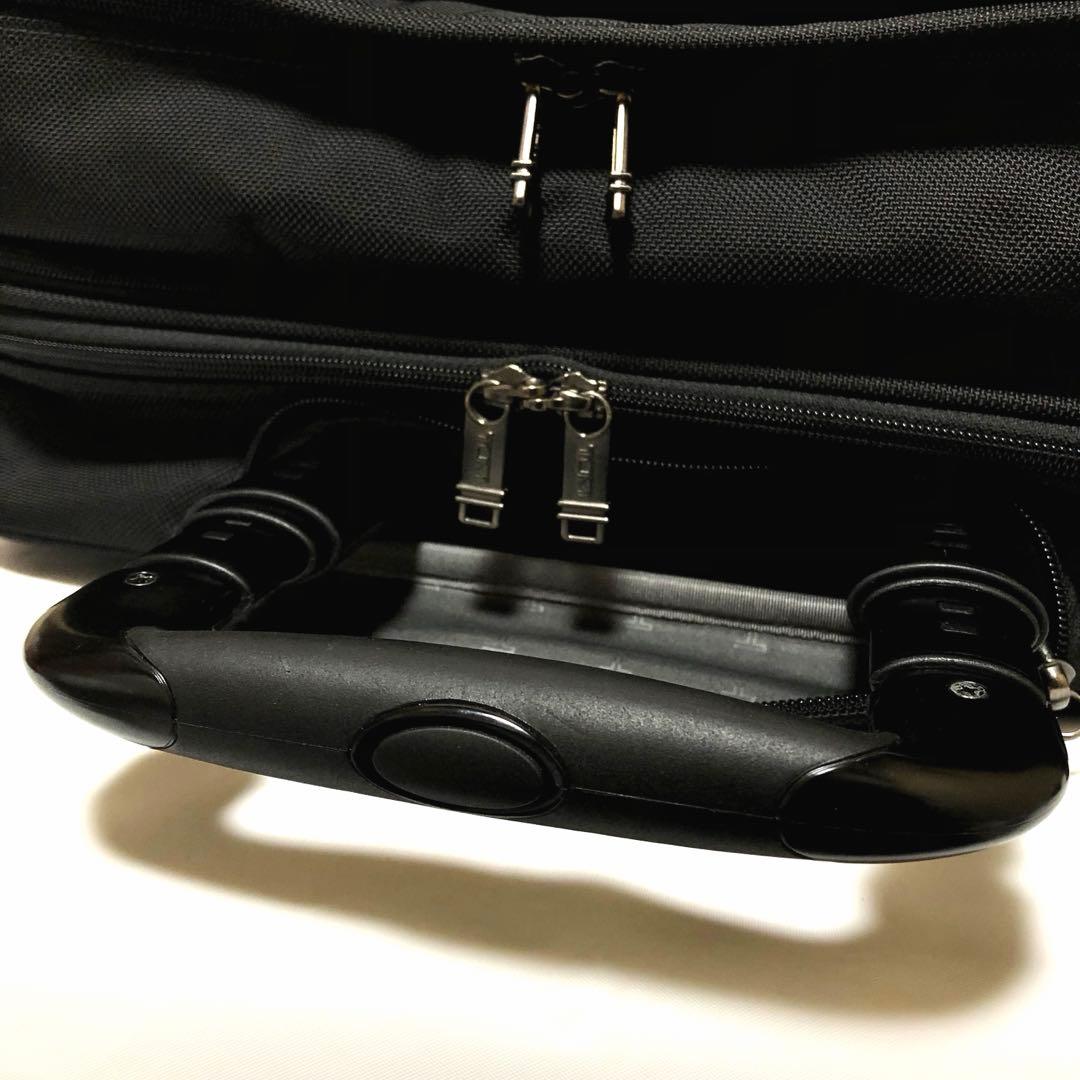 未使用級✨TUMIスーツケース3層 機内持ち込み可 26103DH マチ拡張 黒