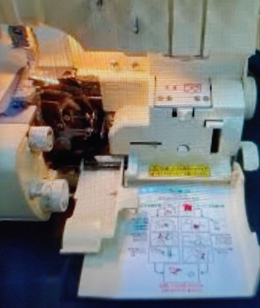 2本針4本糸 衣縫人 ロックミシン ミシン 本体 ハンドメイド 手芸 リメイク