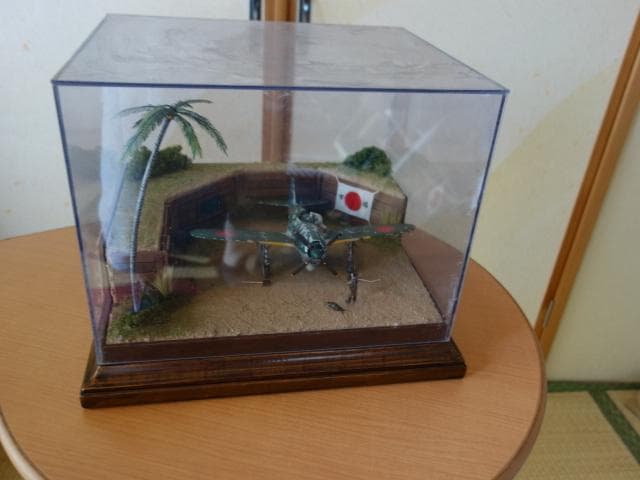 ★1/48スケール★旧日本軍航空基地ジオラマ　紫電　完成品