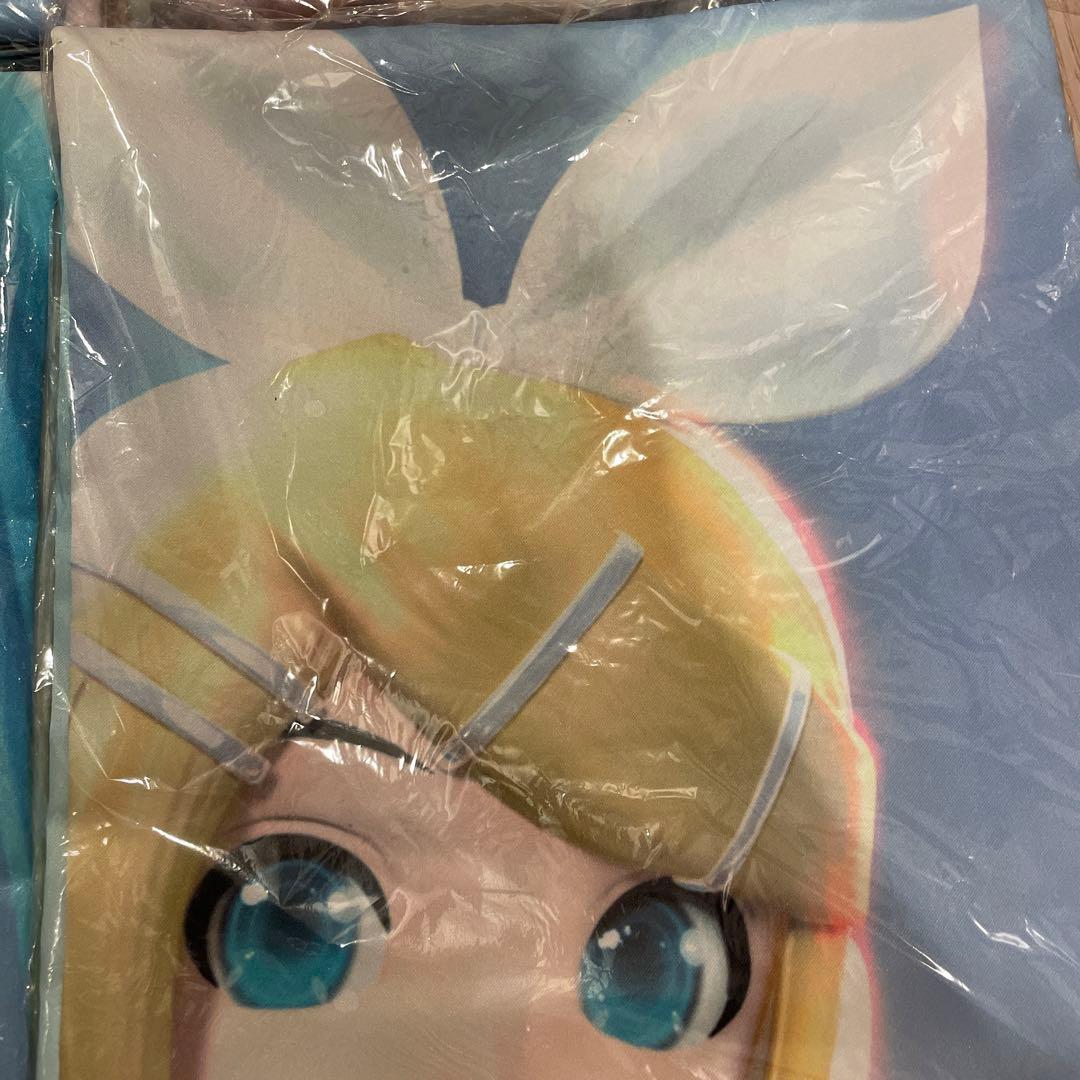 初音ミク、鏡音リン・レン、巡音ルカ 等身大タペストリー4枚セット 布ポスター