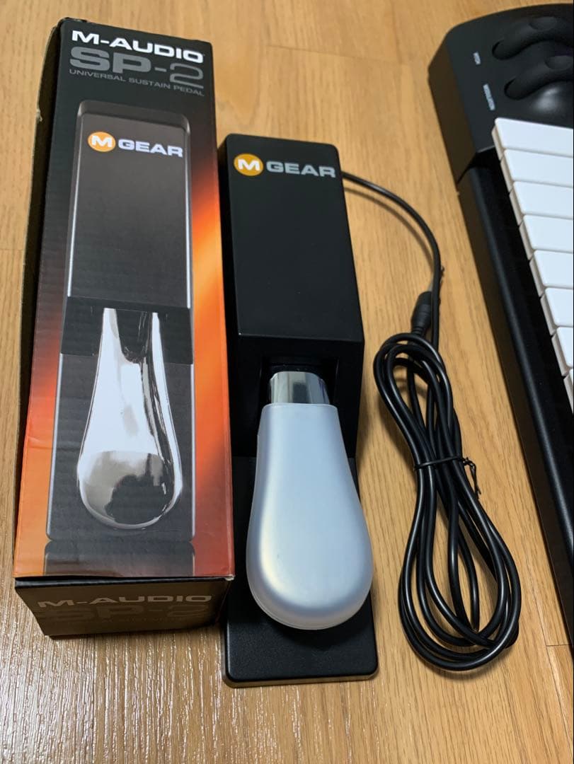 【ペダル・ケーブル付】M-Audio Keystation49 MK3