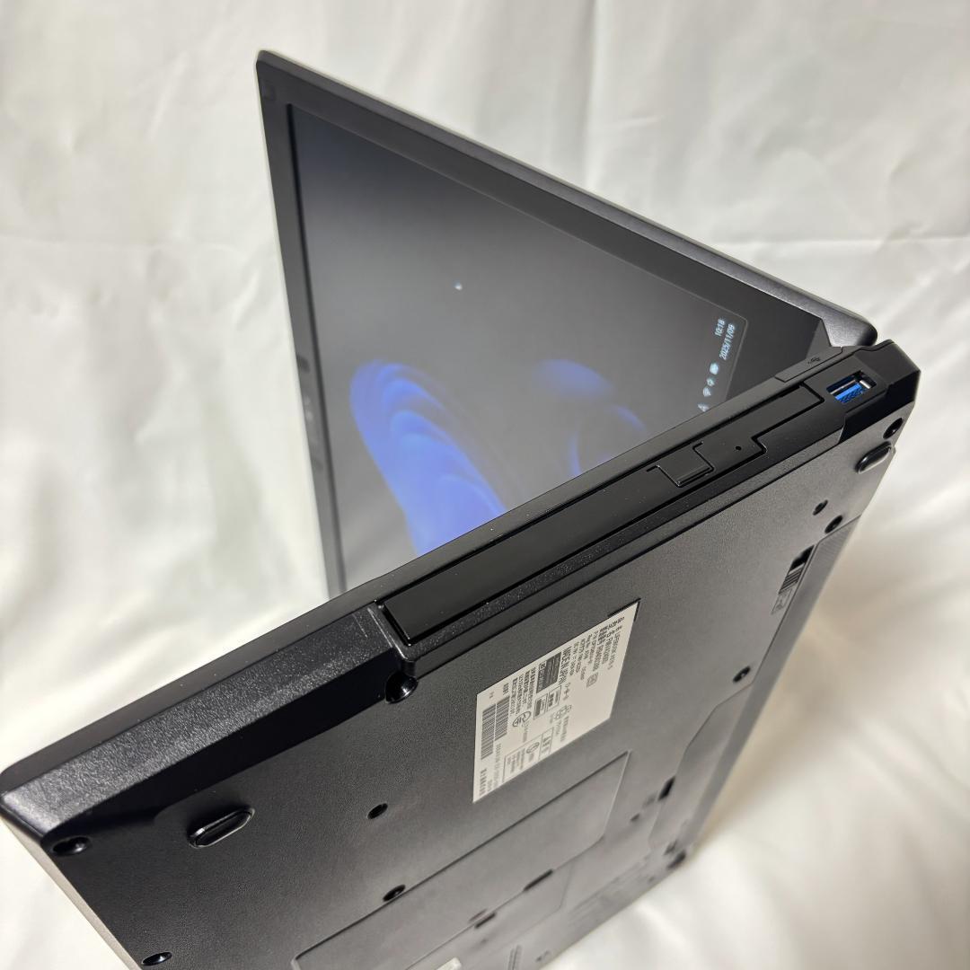 F07E【美品】15.6型FHD/i5第6世代/16GB/SSD1TB 2