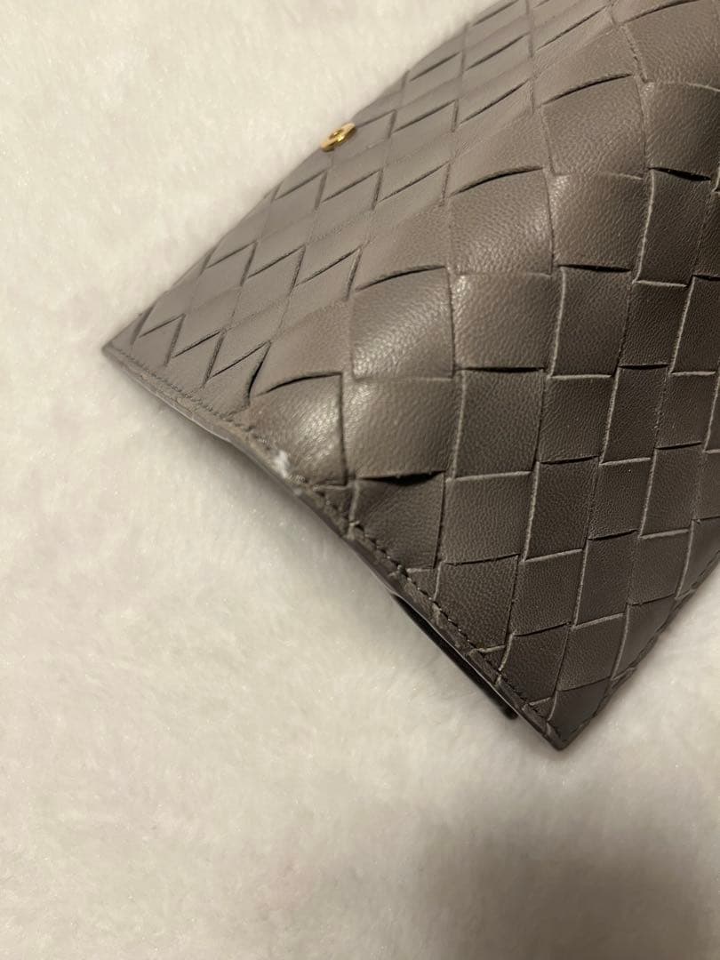 お値下げ可能　ボッテガべネタ　二つ折り財布