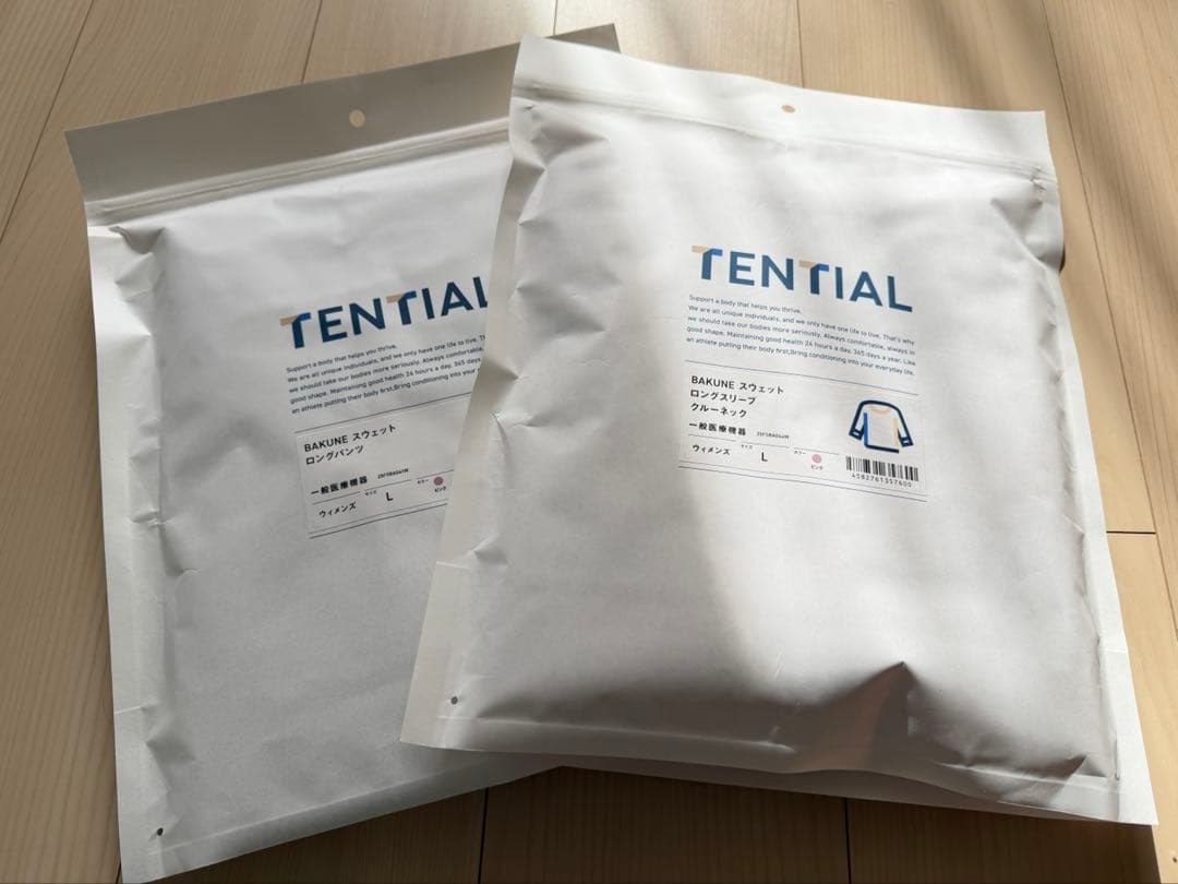 TENTIAL BAKUNE スウェット ウィメンズ　パジャマ