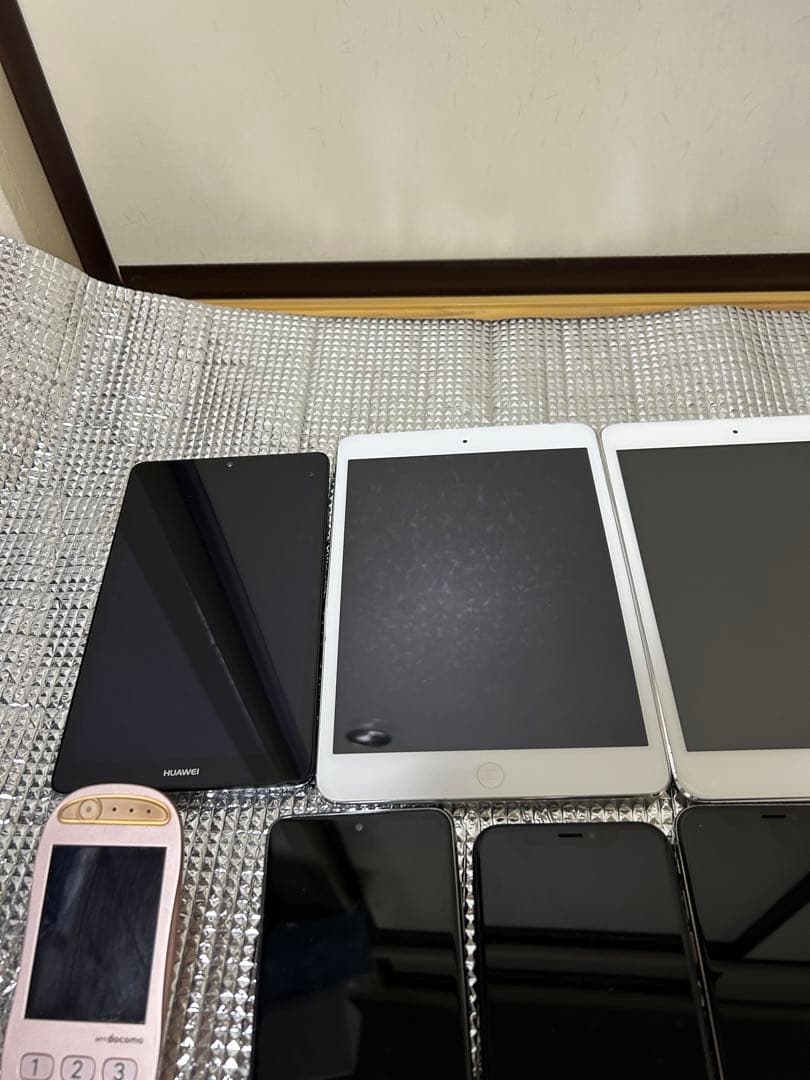 iPhone iPad 電話　ガラケー　スマホ本体　26台セット　ジャンク品