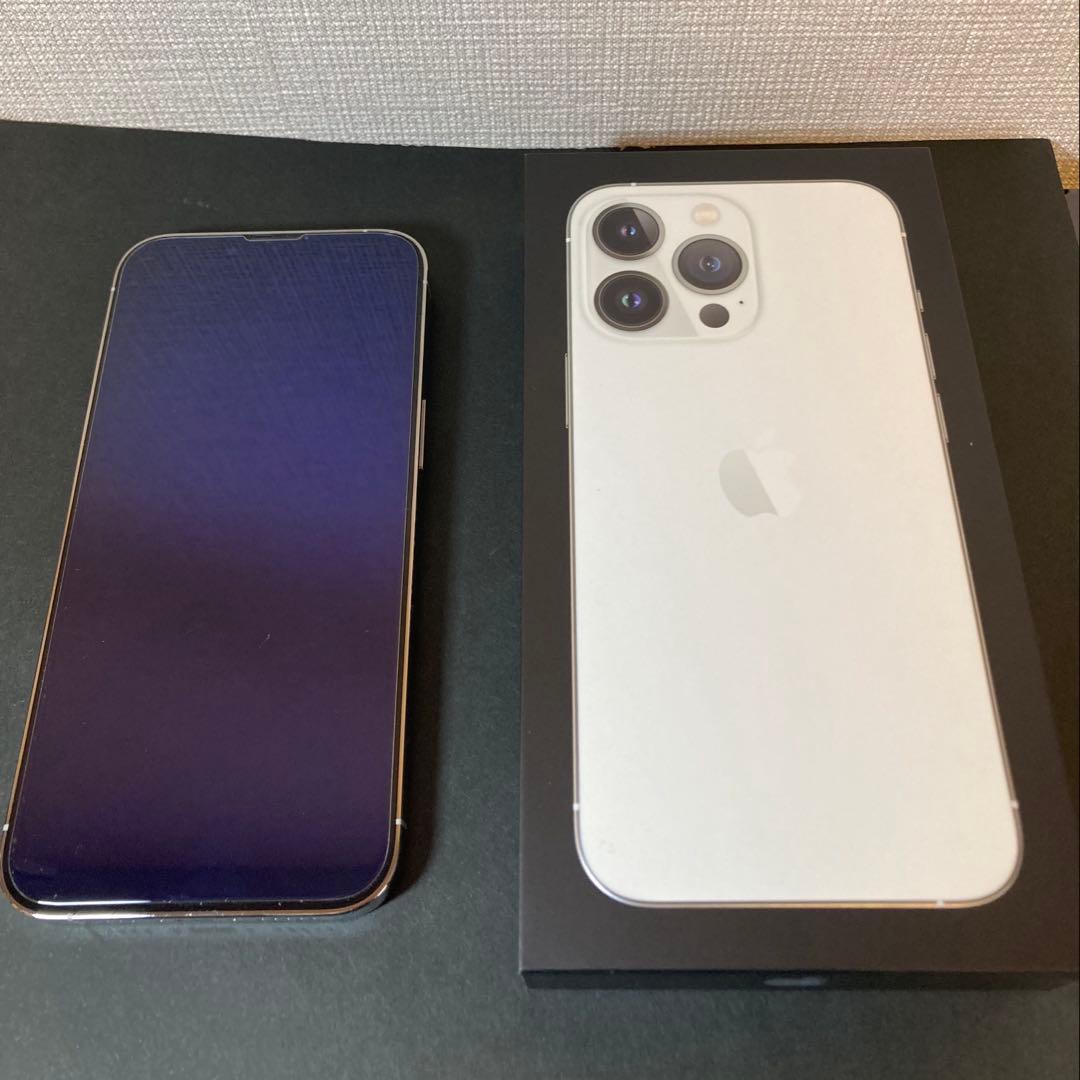 し*ま様 美品　iPhone 13 Pro 512 GB シルバー本体