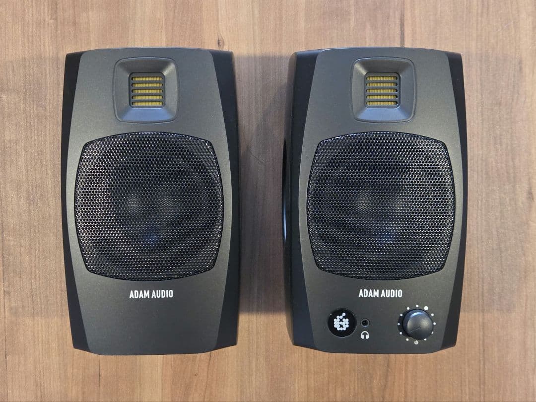 ADAM AUDIO D3V Black 美品