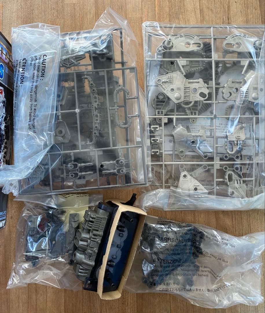 トミー TOMY ゾイド ZOHDS ゴジュラスNo.001 未使用品