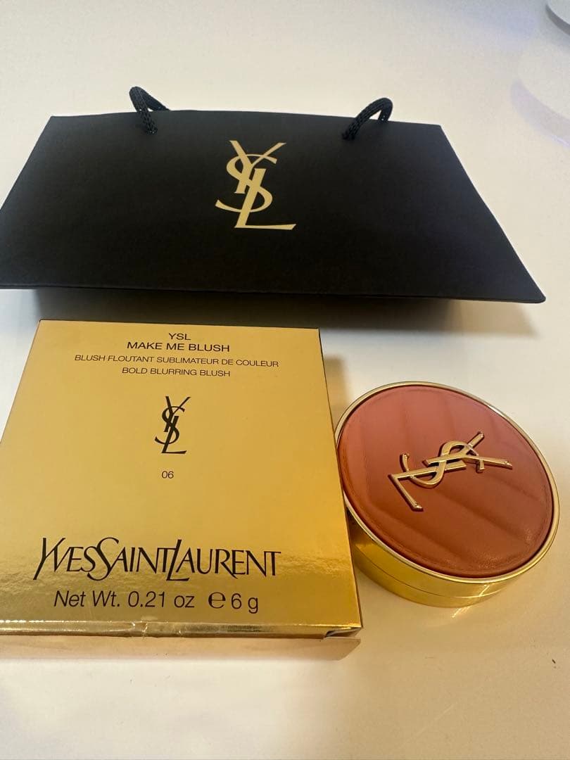 YSLメイクミーブラッシュパウダー　06