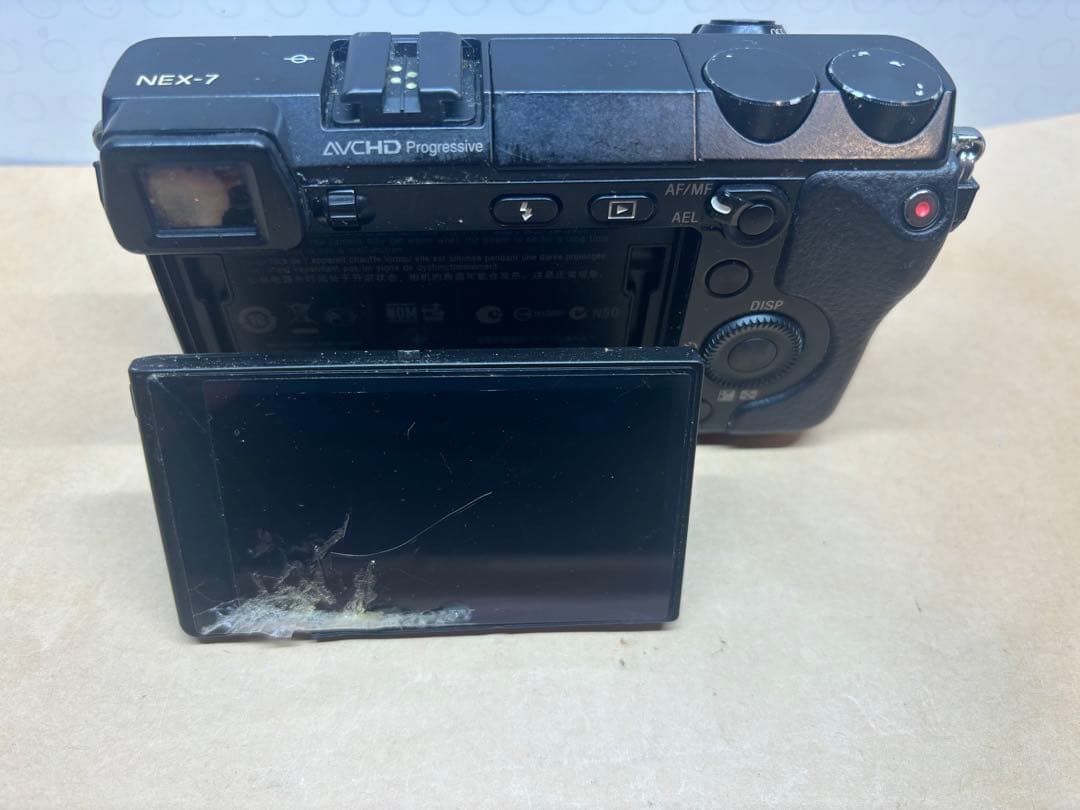 SONY ミラーレス一眼 α NEX-7