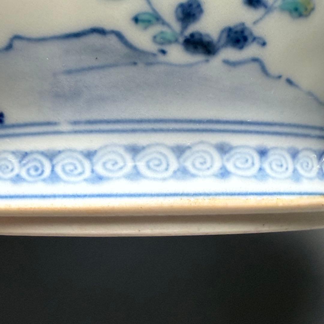 十二代　今泉今右衛門　色鍋島　桜文様花瓶　重要無形文化財指定　納箱付　人気図柄