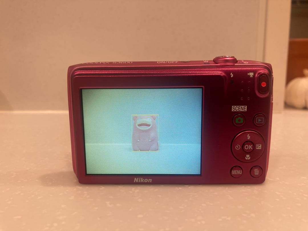 【美品】Nikon COOLPIX S3600 ピンク コンパクトデジタルカメラ