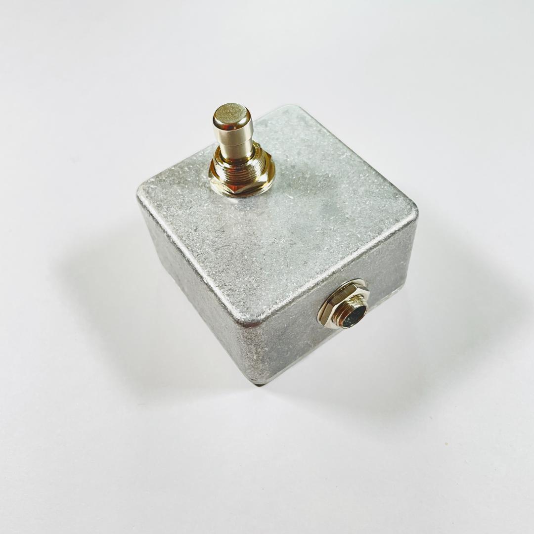 【超小型】アンラッチ（モーメンタリー）ミニフットスイッチ