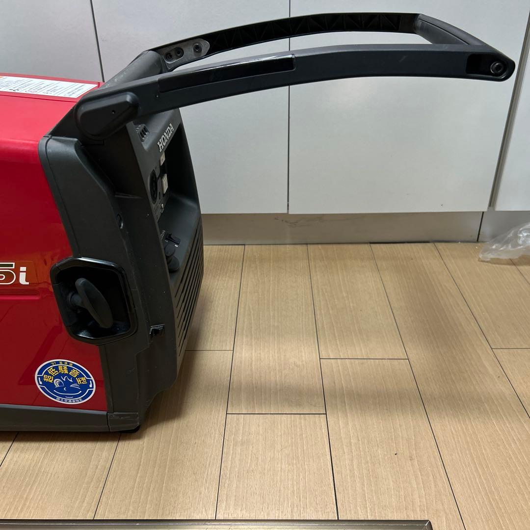 HONDA EU26i インバーター発電機　静音　美品