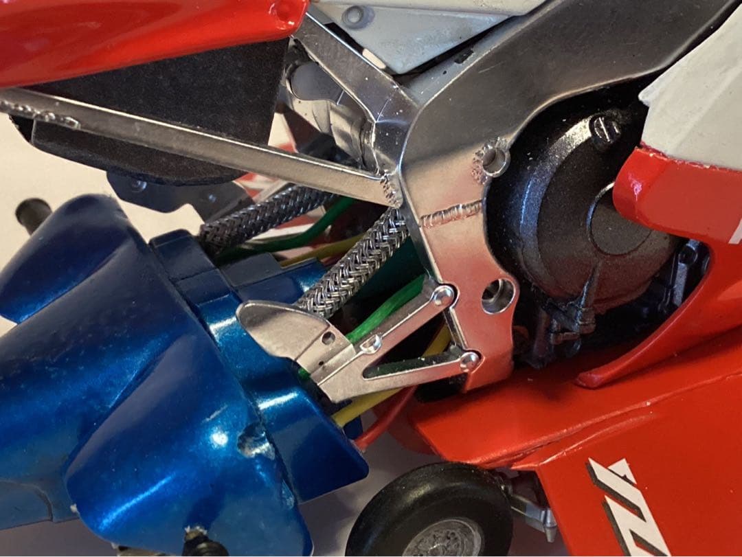 タミヤ1/12YZF-R1 30MS 仮面ライダーサイクロン