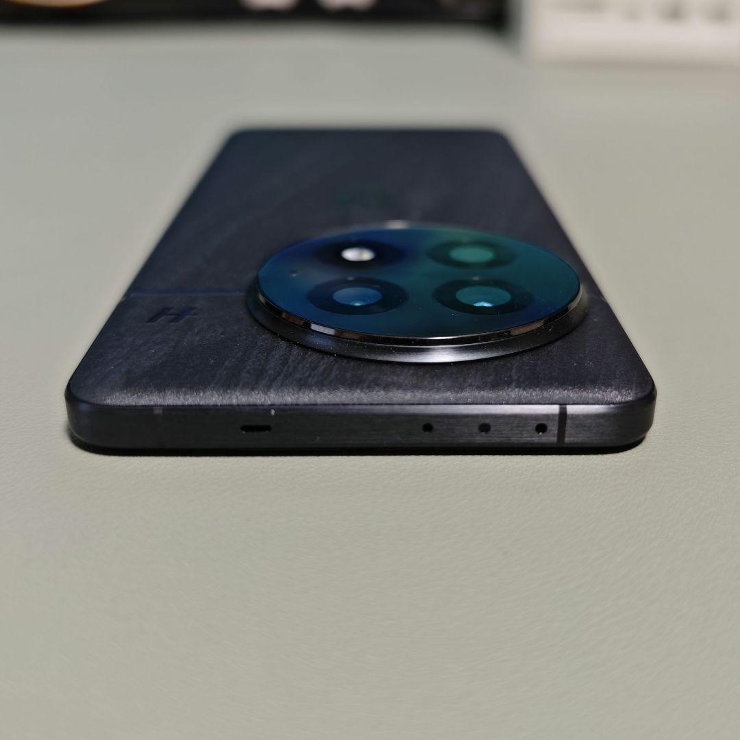 OnePlus 13 12GB RAM 256GB Black グローバル版